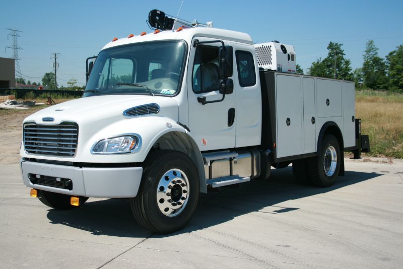 Freightliner M2 106