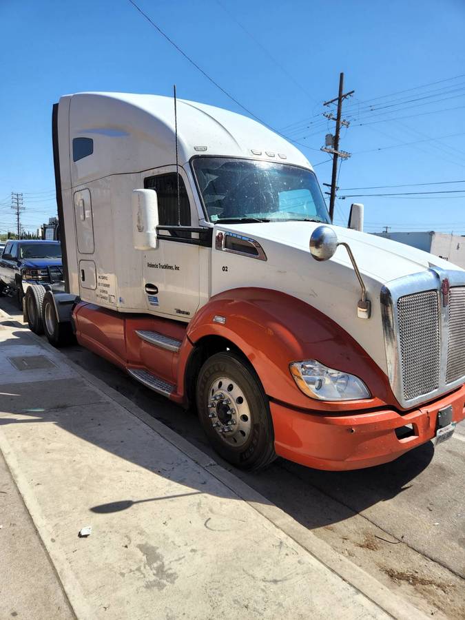 used semi trucks for sale under $10000