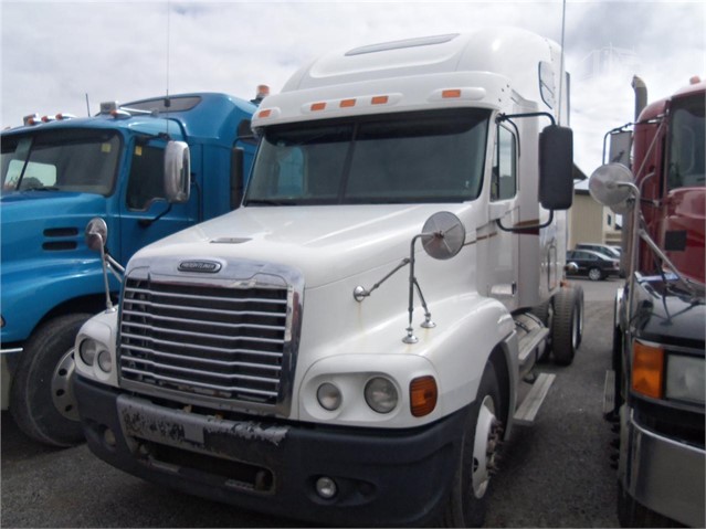 freightliner flc120 for sale