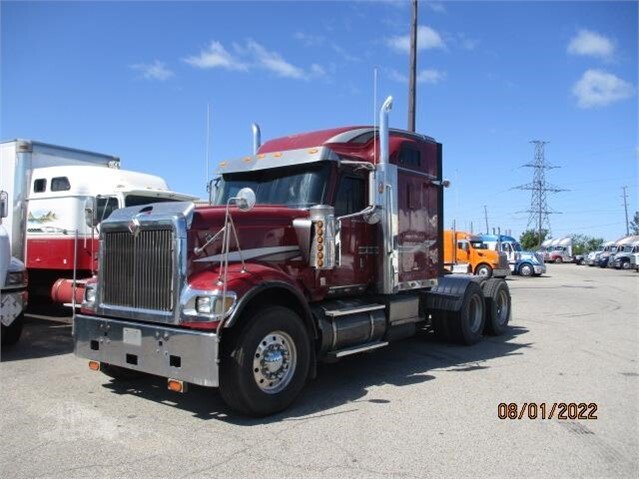 international 9900 trucks for sale