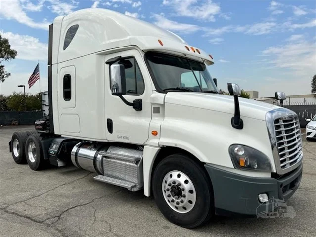 2015 Freightliner Cascadia