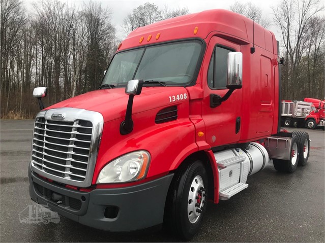 2015 Freightliner Cascadia