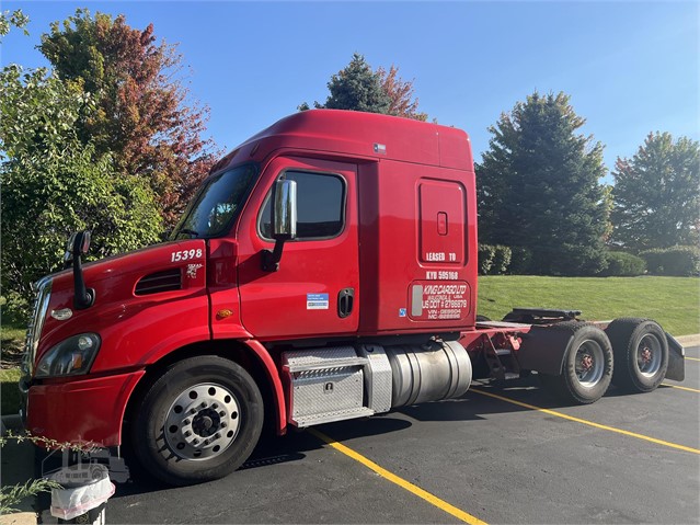 2015 Freightliner Cascadia