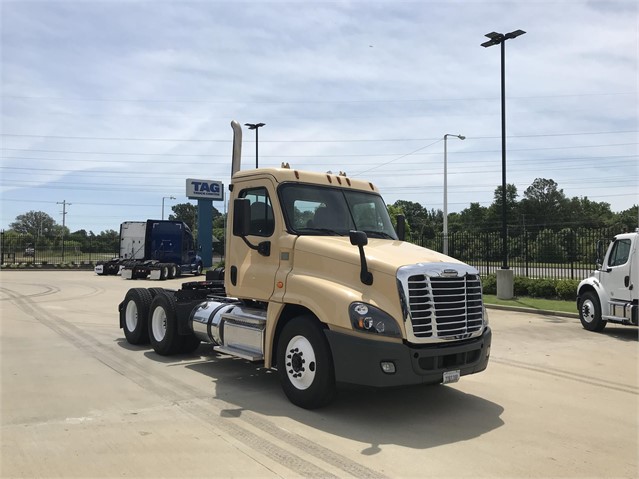 2015 Freightliner Cascadia