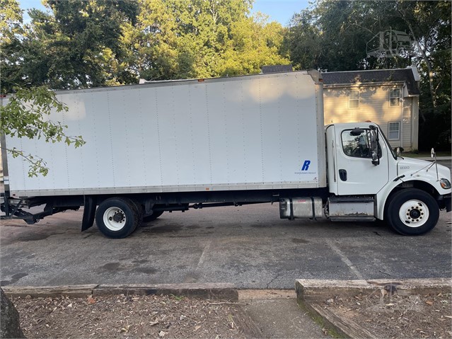 Freightliner Box Truck For Sale
