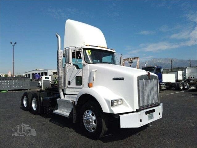 KENWORTH T800 Day Cab For Sale